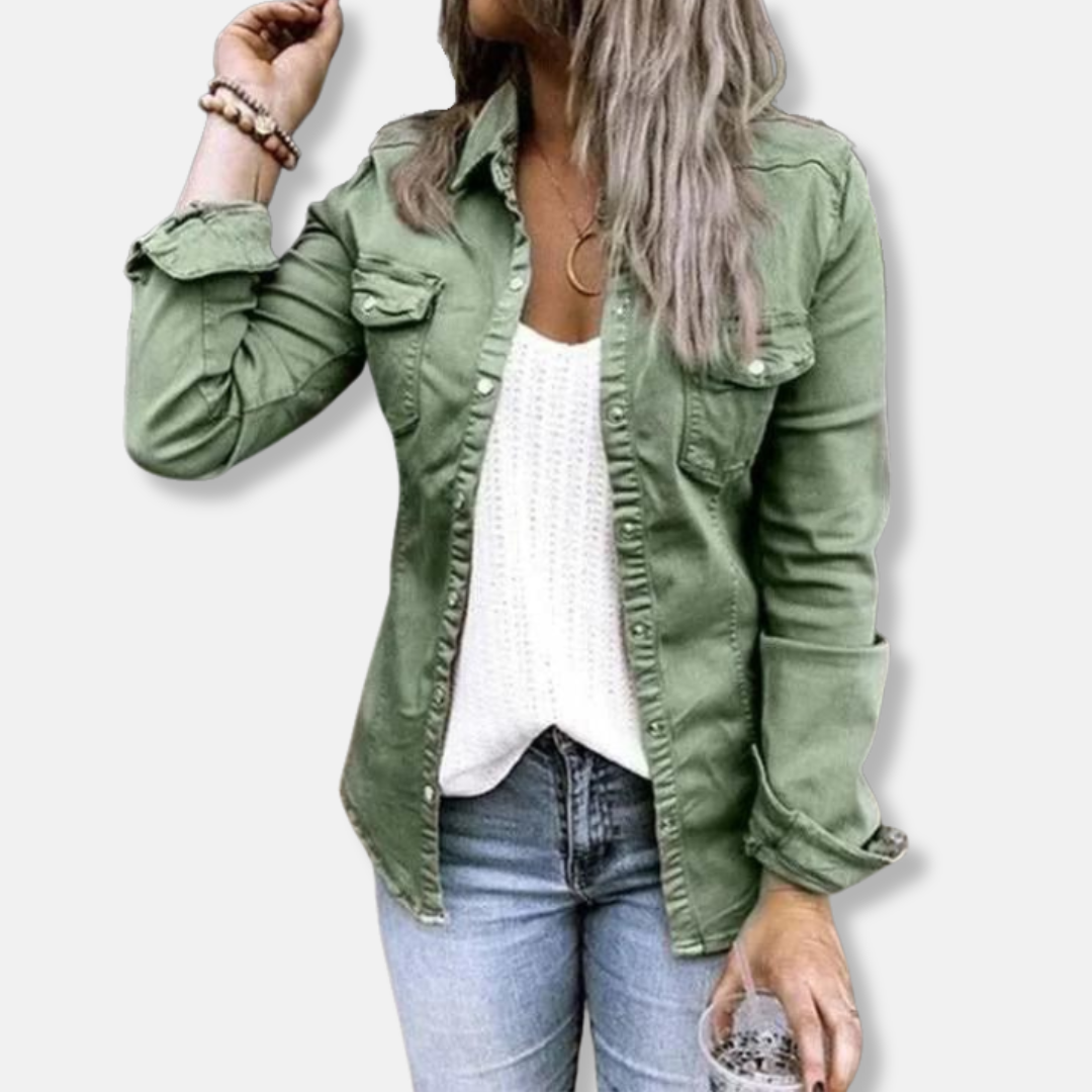 Dam jeansjacka – Figursydd modell – Knäppning framtill – Påsydda bröstfickor