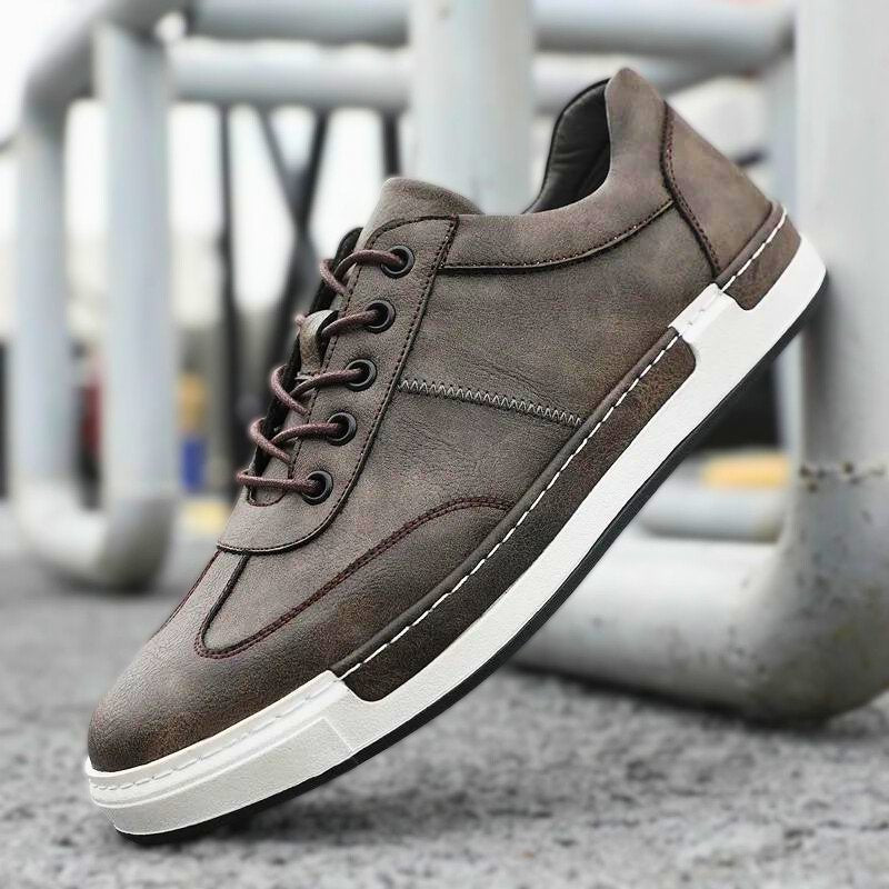 Heren Sneakers – Lage Top – Vetersluiting – Stevige Zool – Comfortabele Pasvorm