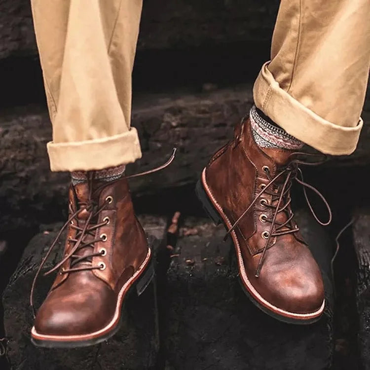 Heren Chukka Boots – Waterdicht Leer – Antislip Zool – Enkelhoog met Vetersluiting