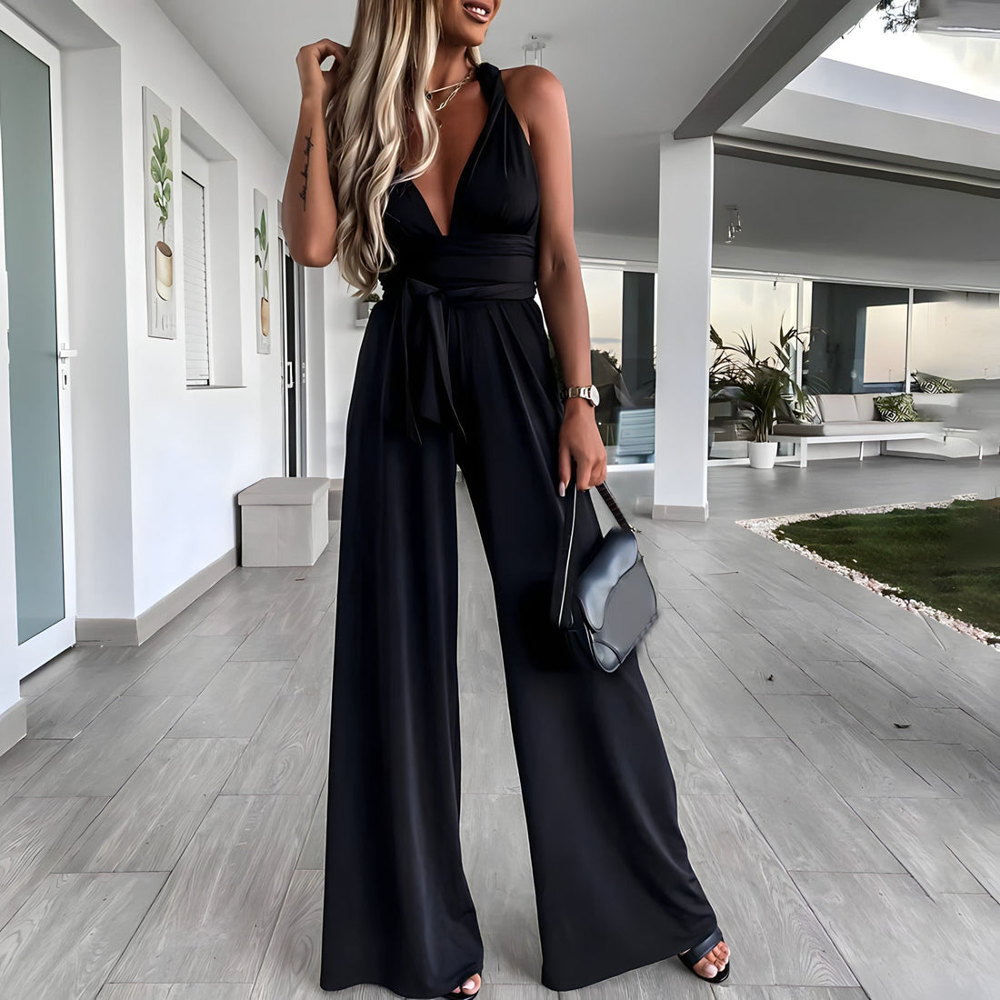 Dam Jumpsuit – Ärmlös – Djup V-ringning – Vida Byxben – Justerbar Midja
