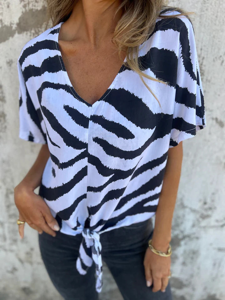 Dames Top met Korte Mouwen – Zebra Print – V-hals – Strikdetail – Losse Pasvorm