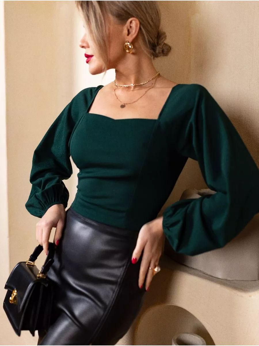 Dam Långärmad Topp – Slim Passform – Stretchtyg – Fyrkantig Hals – Puffaxel Design