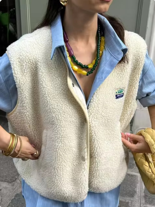 Damväst – Ulllook – Rymlig Passform – Rund Hals – Mjuk Textur – Avslappnat Lager