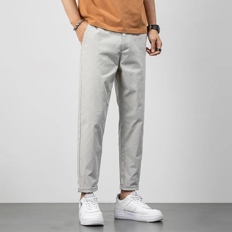 Heren Chino Broek – Relaxed Fit – Lichtgewicht Katoen – Opgerolde Zoom – Casual Look
