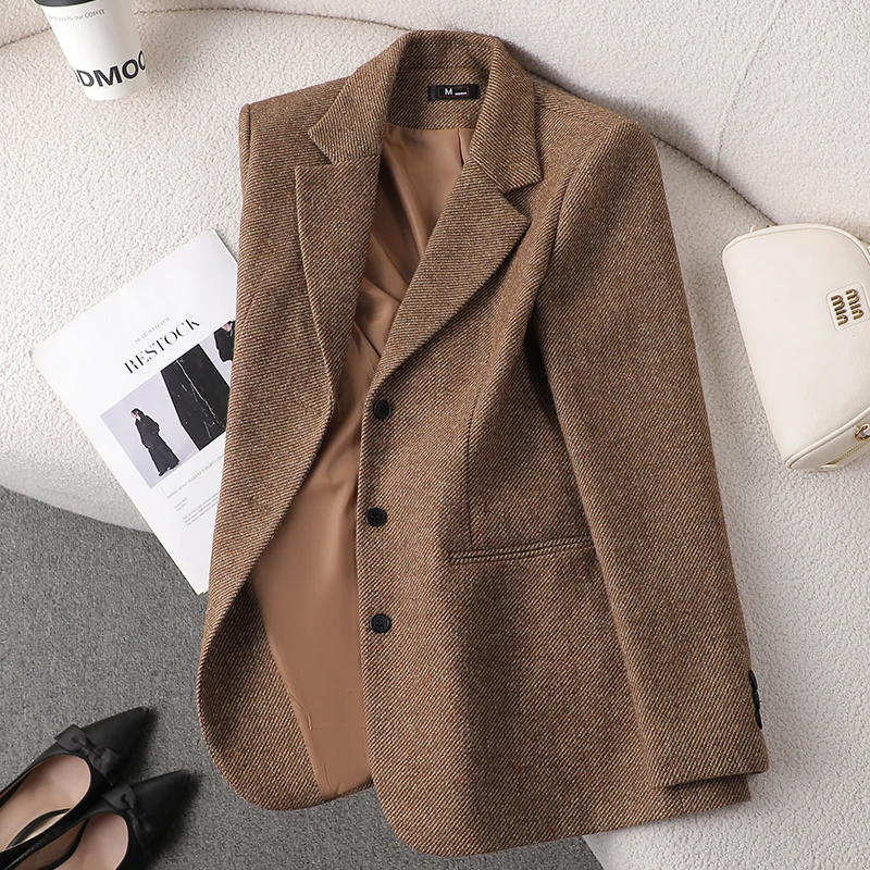 Dam Kavaj – Ull – Figursydd Modell – Enkelradig – Klassisk Reverskrage