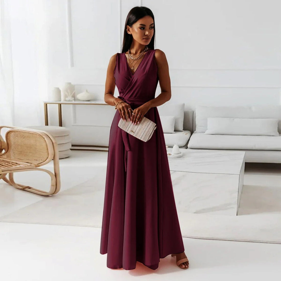 Dames Maxi Jurk – V-Hals – Mouwloos – Strikceintuur – Luxe Stoffen – Elegante Pasvorm