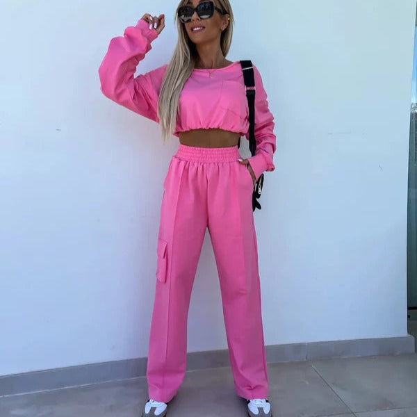 Dam Croppad Sweatshirt – Relaxed Passform – Mjuk Stickning – Långa Ärmar – Rund Hals