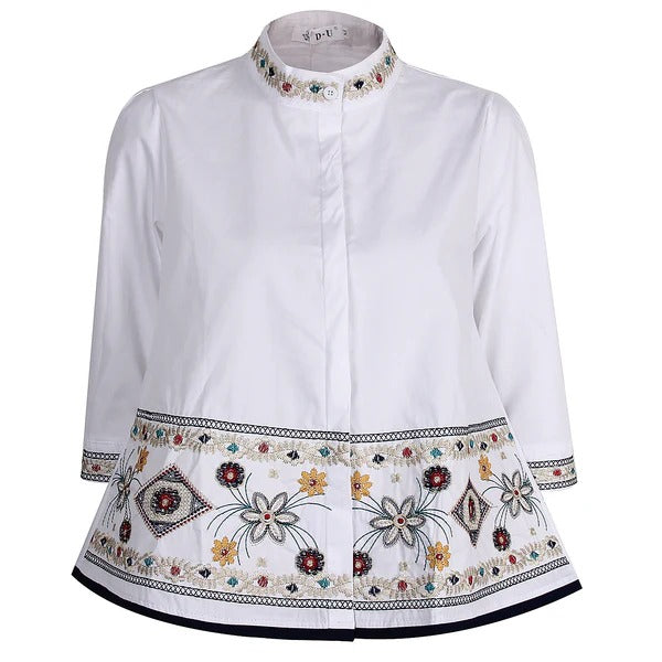 Dam Blus – Relaxed Passform – Bomull – Hög Krage – Broderi – Dolda Knappar