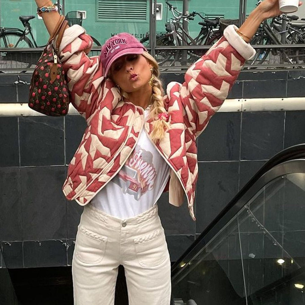 Damer Vadderad Jacka – Oversized Passform – Knäppning – Blommönster – Höftlängd